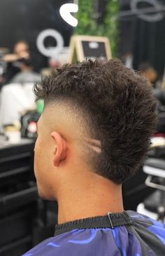Acabamento — portfólio Barbearia Corintios